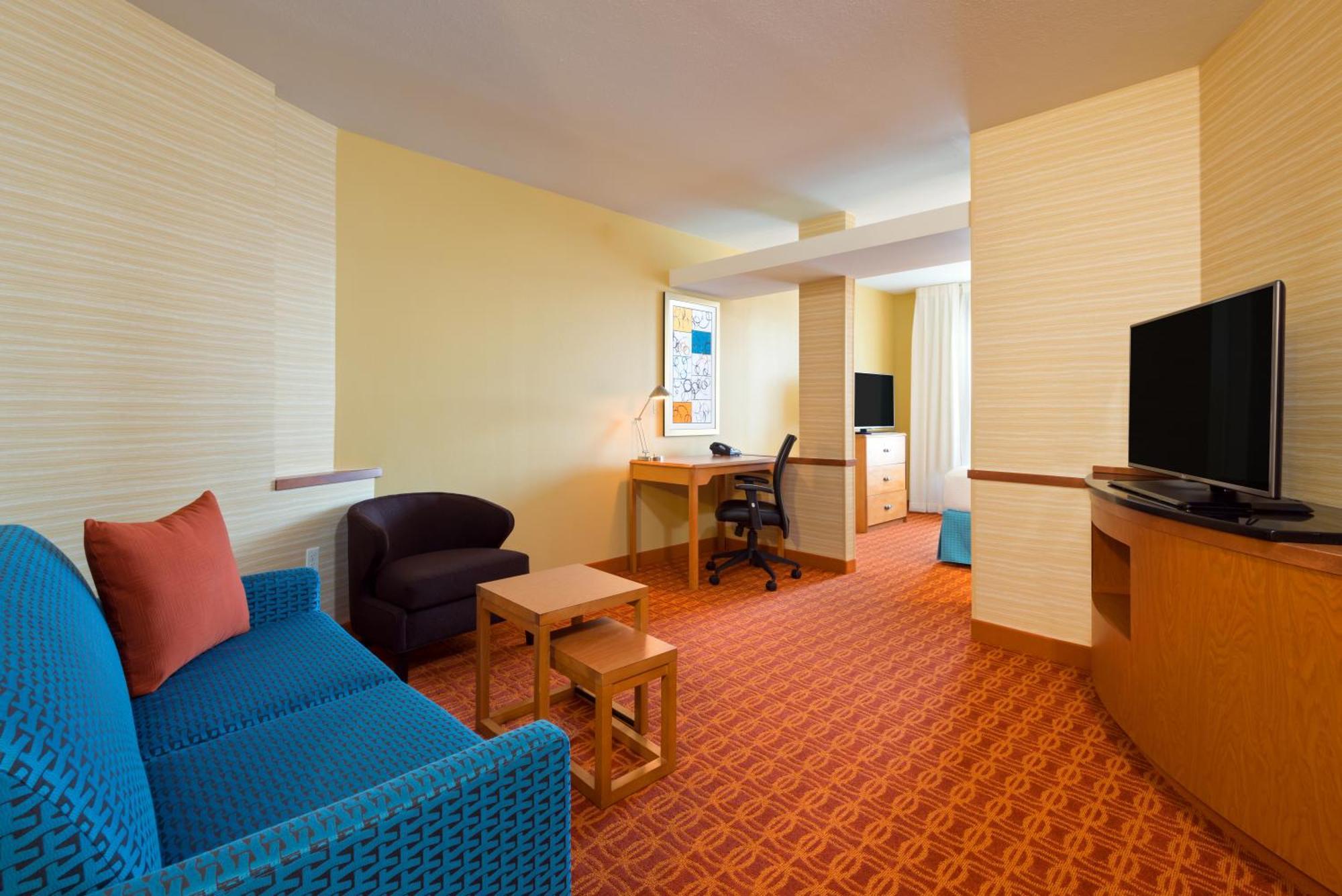 Fairfield Inn & Suites Louisville Downtown Экстерьер фото