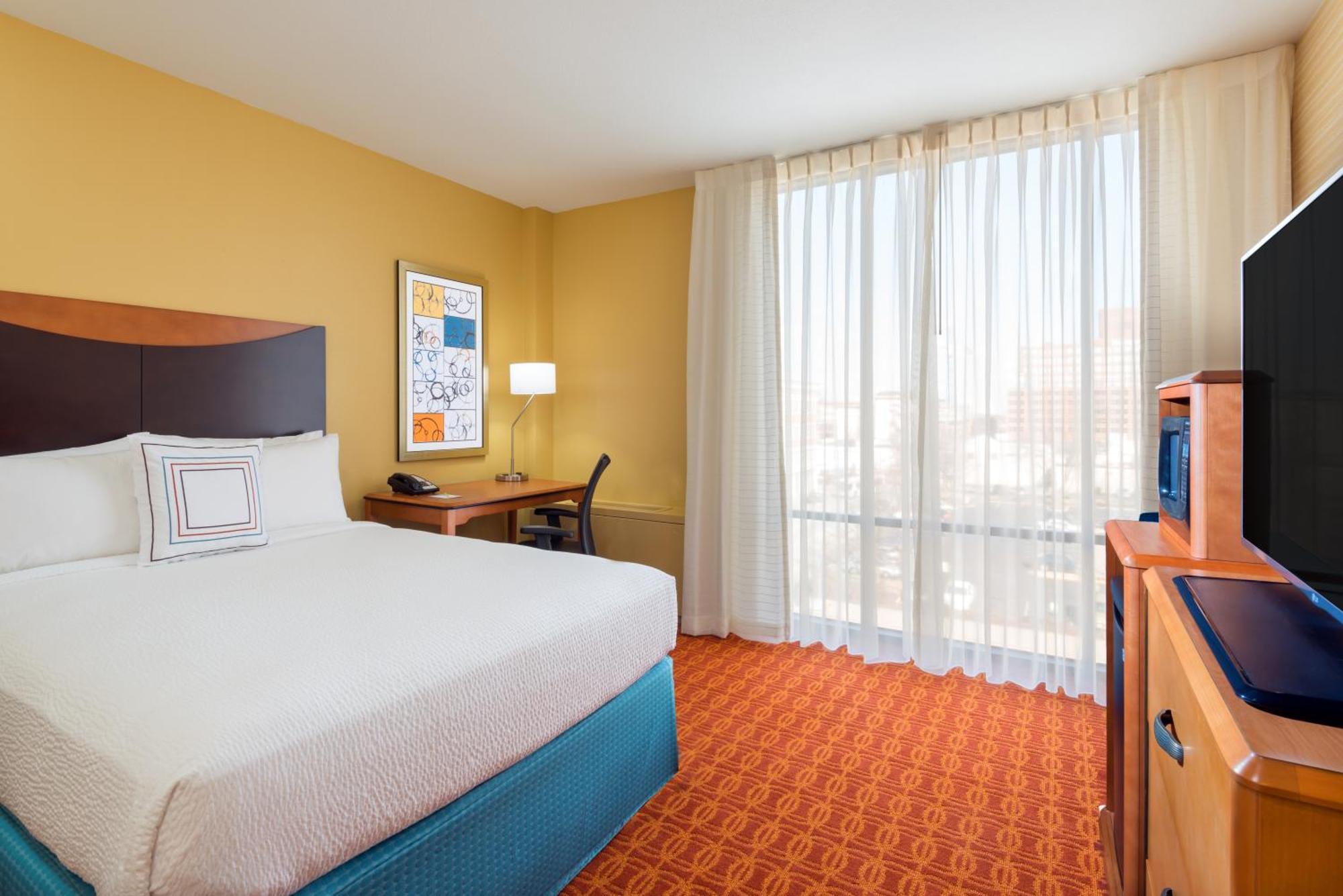 Fairfield Inn & Suites Louisville Downtown Экстерьер фото