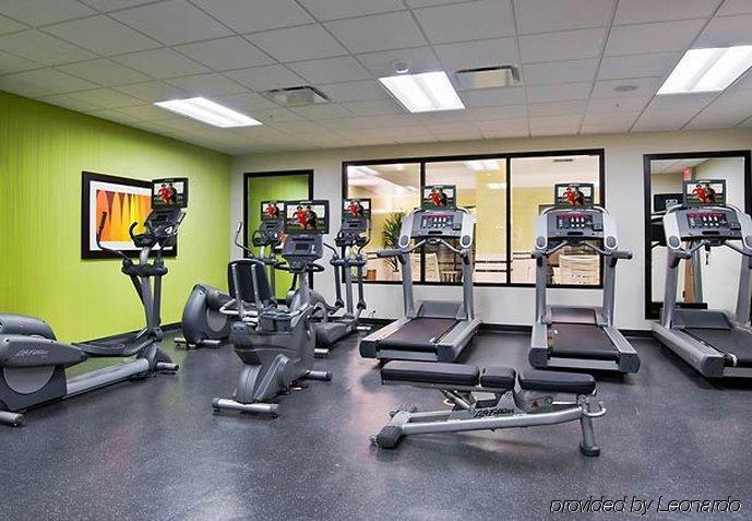 Fairfield Inn & Suites Louisville Downtown Экстерьер фото