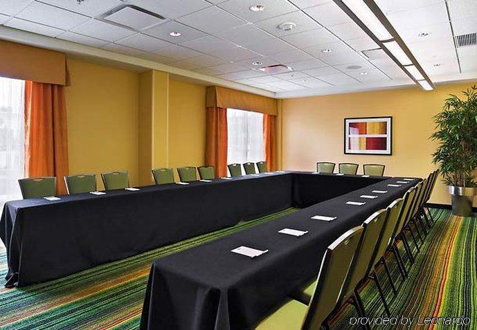 Fairfield Inn & Suites Louisville Downtown Экстерьер фото