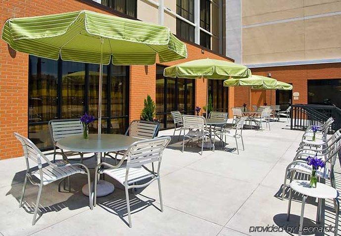 Fairfield Inn & Suites Louisville Downtown Экстерьер фото