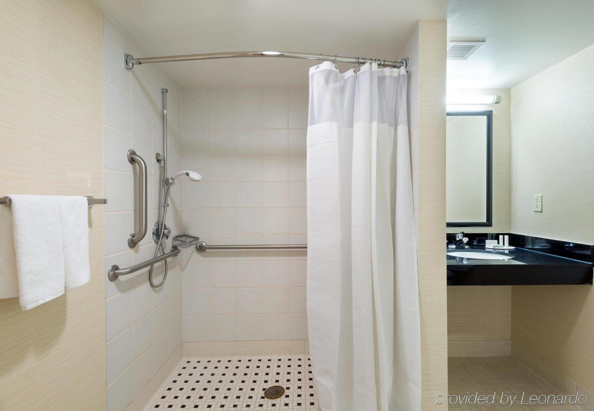 Fairfield Inn & Suites Louisville Downtown Экстерьер фото