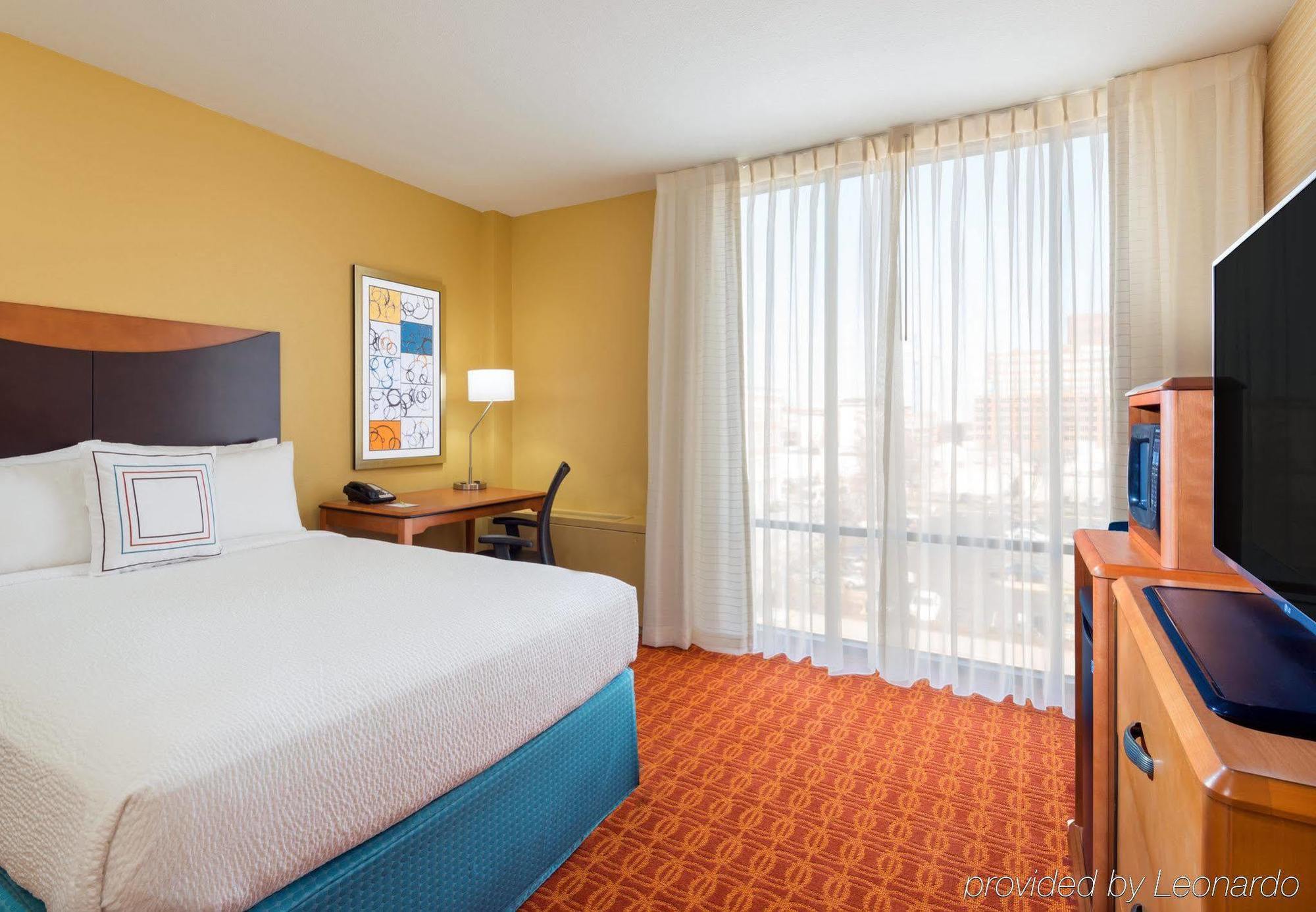 Fairfield Inn & Suites Louisville Downtown Экстерьер фото