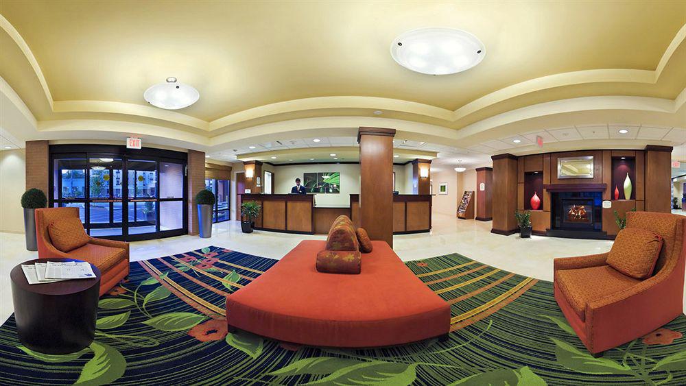 Fairfield Inn & Suites Louisville Downtown Экстерьер фото